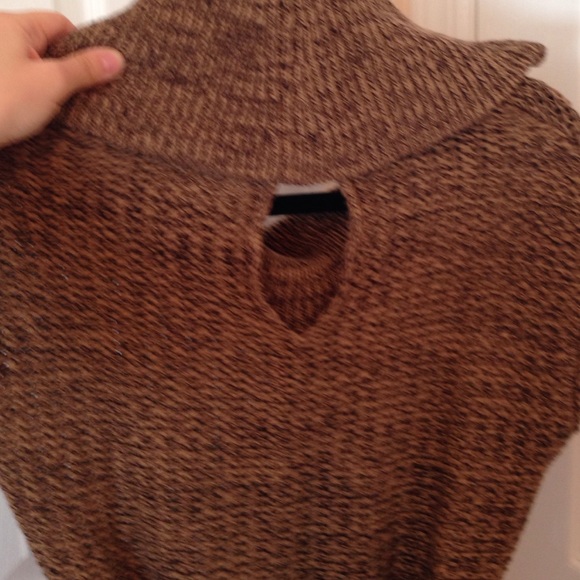 Guess sweater - Picture 3 of 3